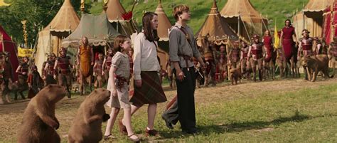 The Monarch's Influence on the Pevensie Siblings in The Lion, the Witch, and the Wardrobe
